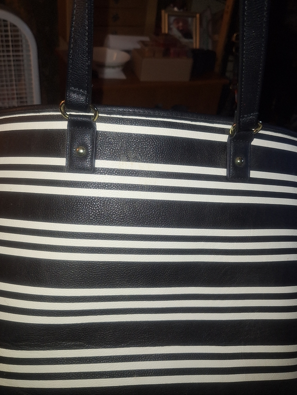 The Besty Johson Large Size Tote Bag - Picture 3 of 8